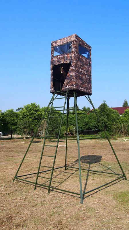 Berger + Schröter | Ansitzkanzel Hochsitz mit wetterfestem Kanzelüberzug Tarnoptik Gesamthöhe ca. 430cm