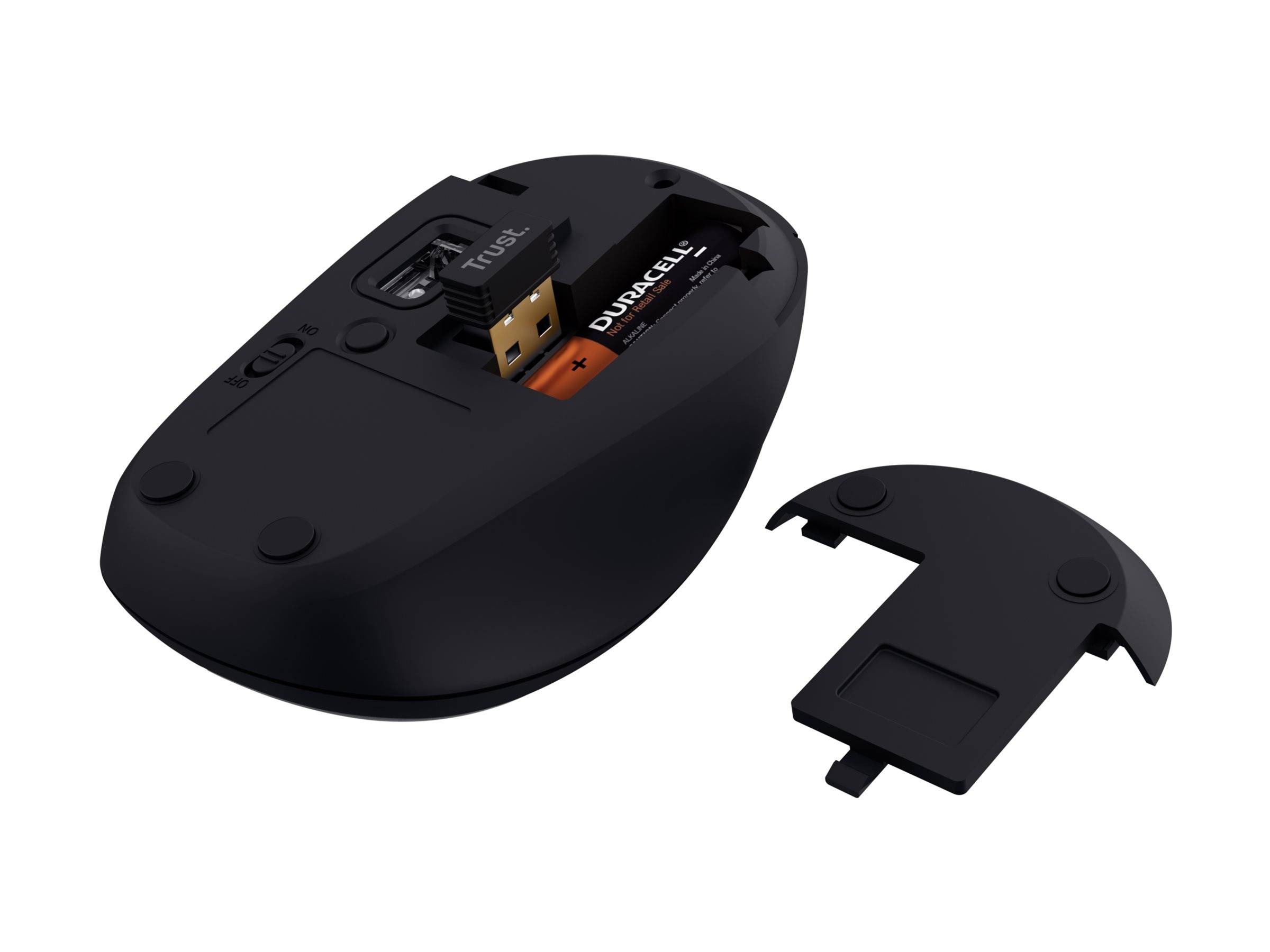 Eine schwarze kabellose Maus mit entferntem Bodendekkel zeigt einen USB-Empfänger und ein Batteriefach, das eine Duracell-AA-Batterie enthält.
