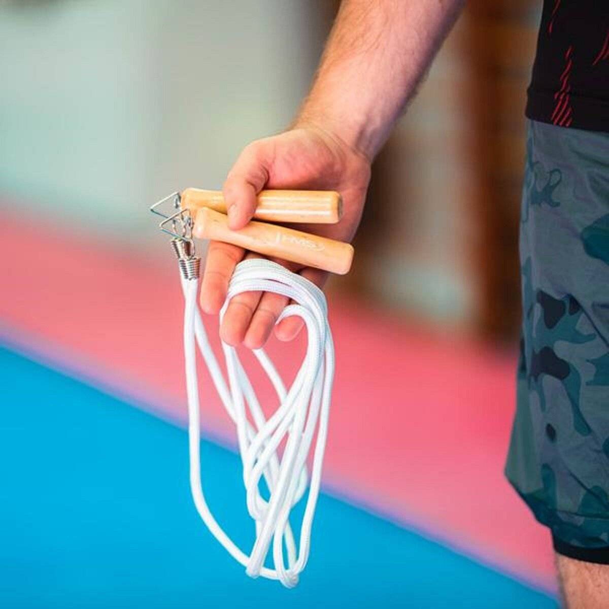 HMS Springseil 280 cm aus Holz und Baumwolle zwei Federn