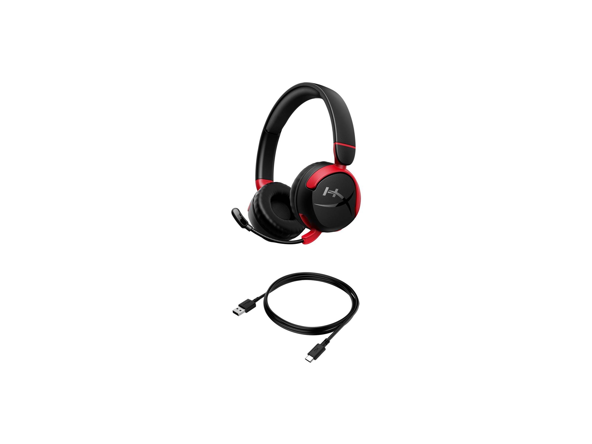 Schwarzer und roter Over-Ear-Gaming-Headset mit angebrachtem Mikrofon, zusammen mit einem abnehmbaren USB-C-Ladekabel gezeigt.