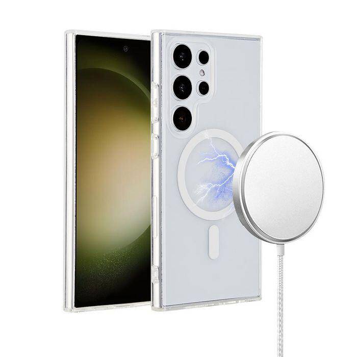 Eine durchsichtige Handyhülle mit einer magnetischen kabellosen Ladespule, die auf der Rückseite eines Smartphones angebracht ist.