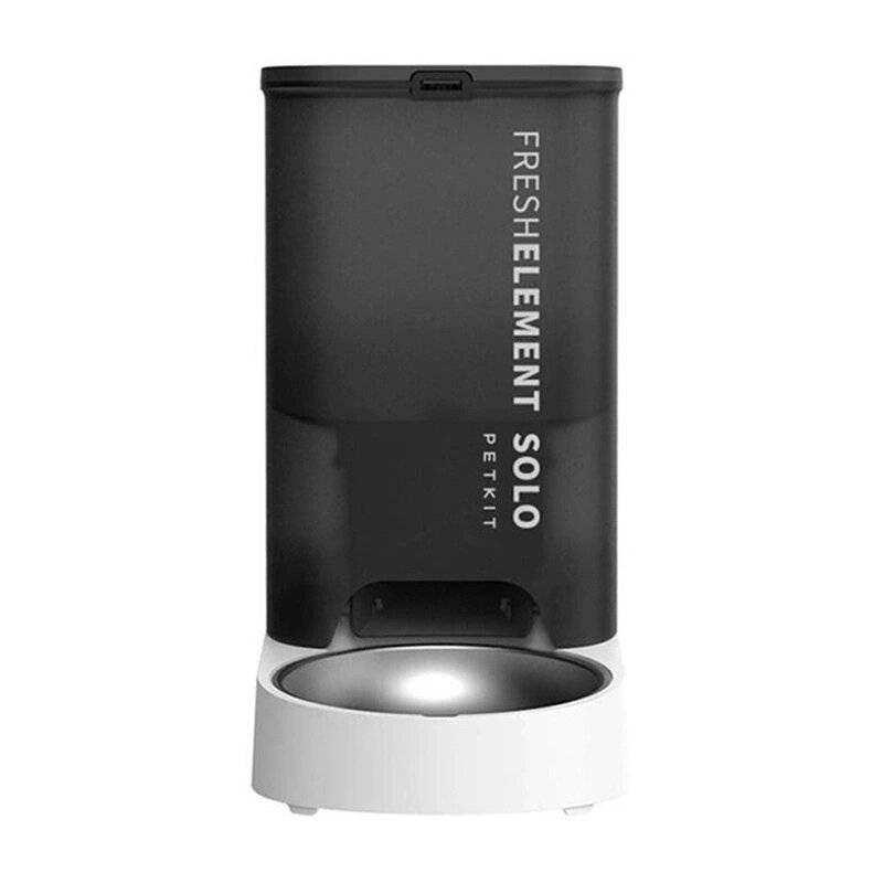 PetKit Fresh Element SOLO smart food dispenser.