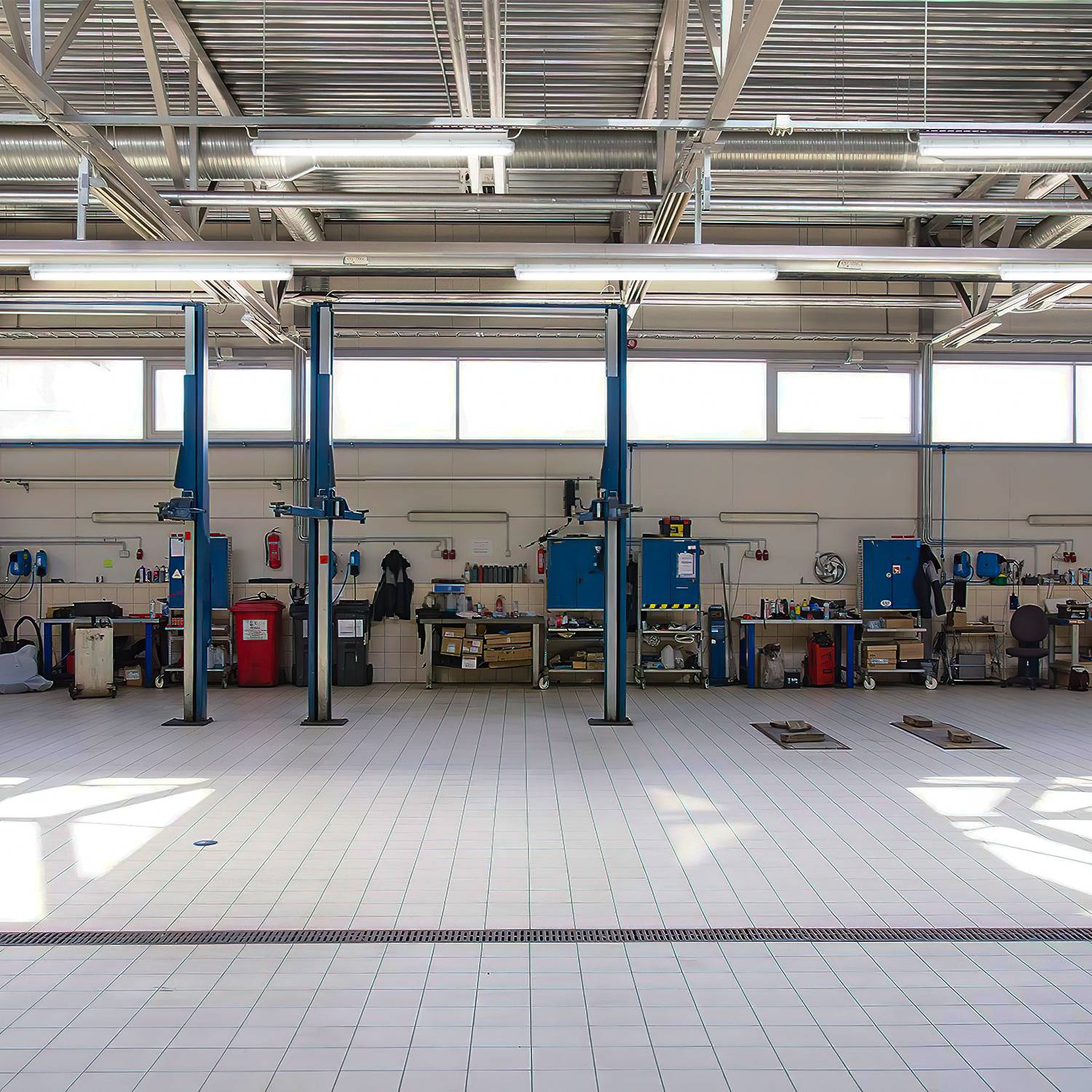 LED Feuchtraumleuchte Wannenleuchte 120cm 1 x 18W T8 Röhre Neutralweiß 4500K IP65