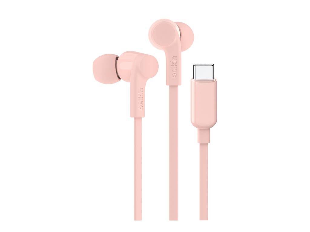 Rosa In-Ear-Kopfhörer mit USB-C-Anschluss, entwickelt von Belkin. Features umfassen Silikonohrhörer und ein integriertes Mikrofon für Anrufe.