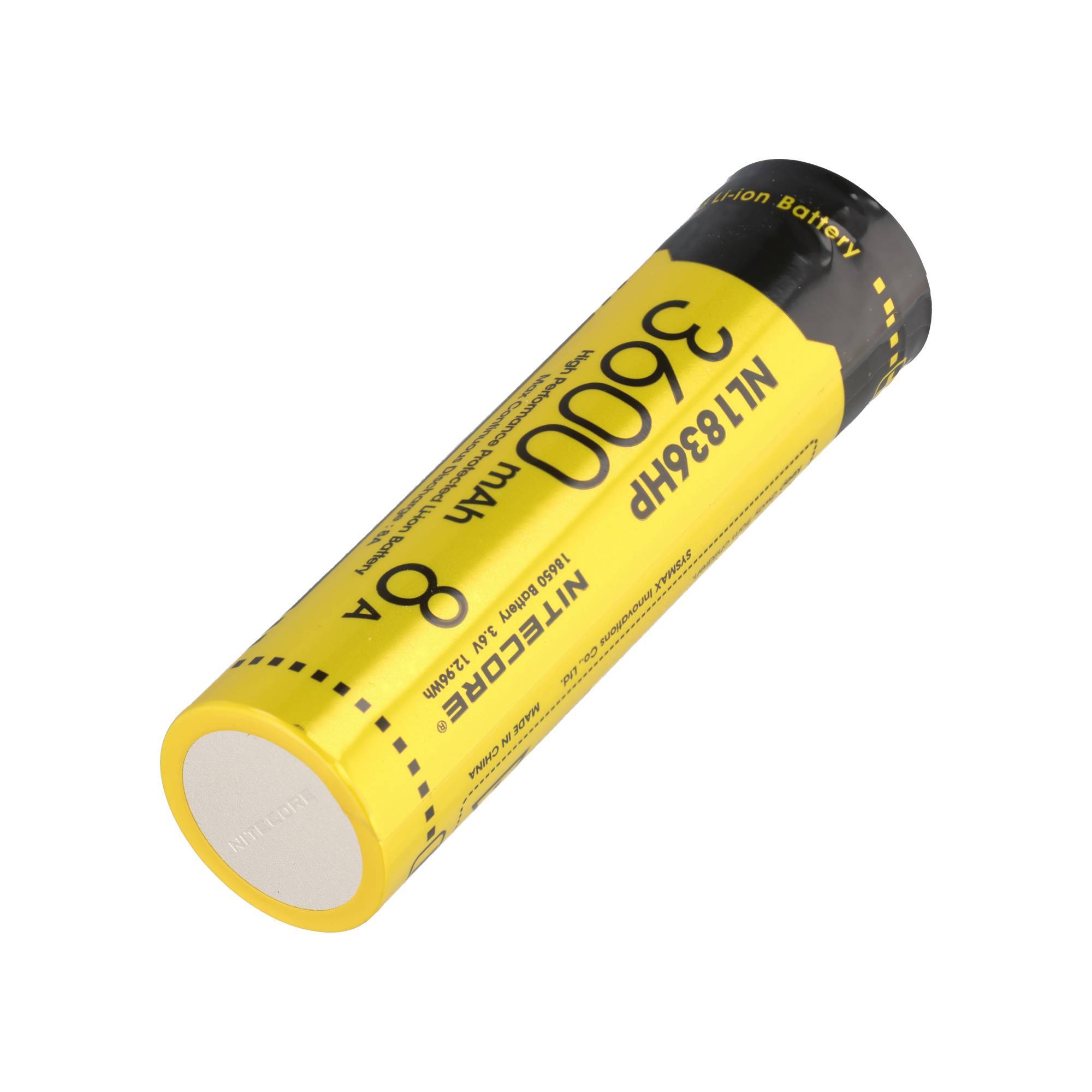 Gelbe und schwarze 18650-Lithium-Ionen-Batteriezelle mit der Bezeichnung 3600 mAh, gezeigt auf weißem Hintergrund.