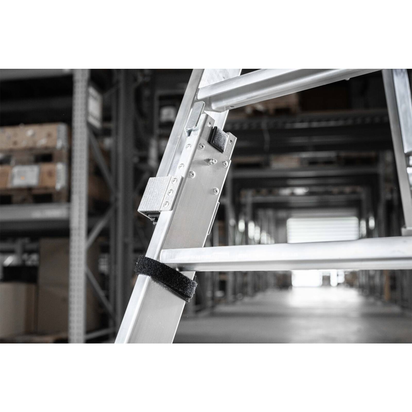 Munk Stufen Stehleiter Set beidseitig begehbar steckbar 7 Stufen