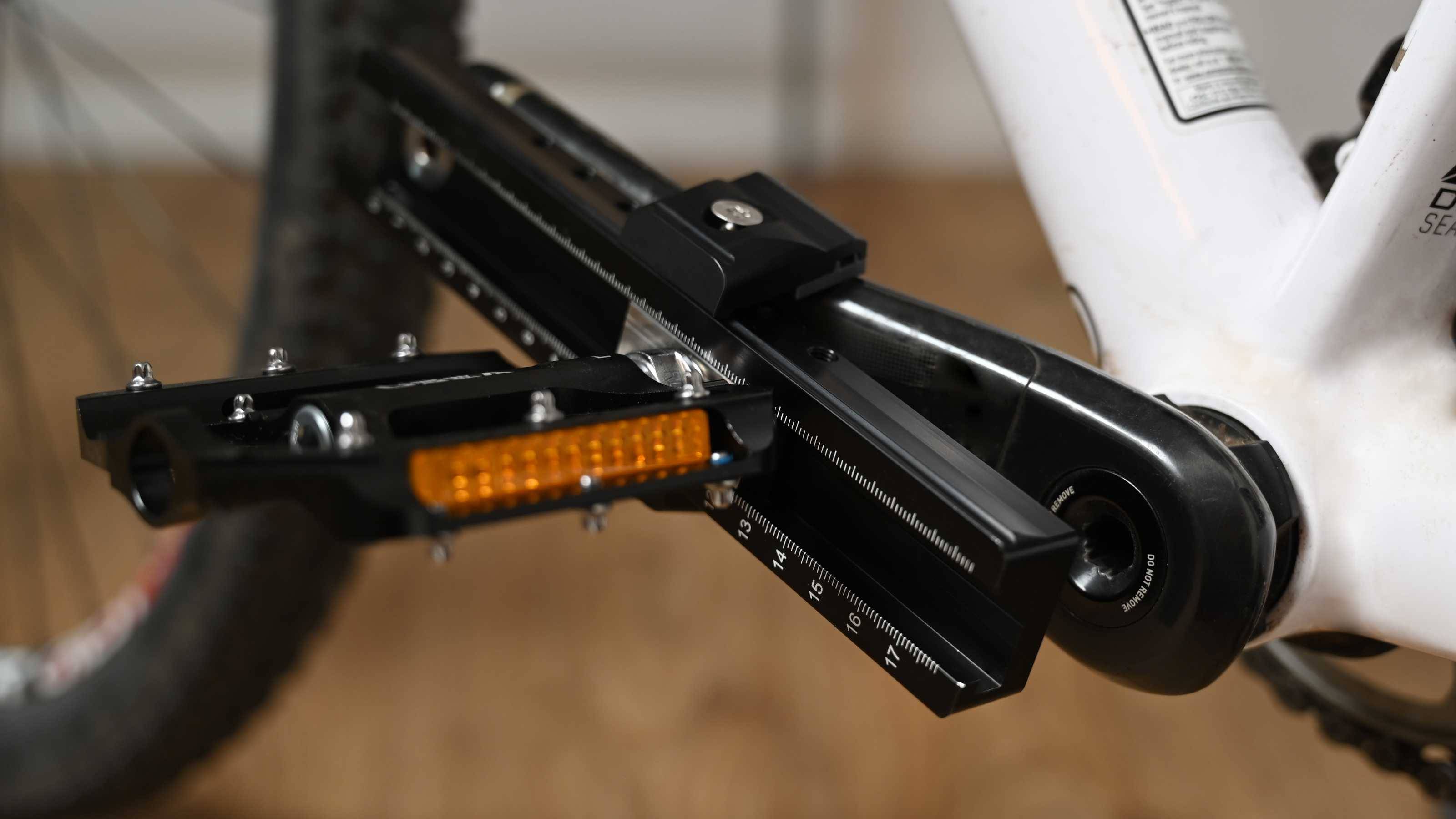 WEXELPUNKT WX Vario Kurbelarm-Verkürzer universell & stufenlos verstellbar 10-170 mm, Invalidenkurbel,