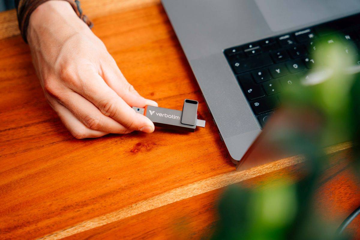 Verbatim Dual QuickStick – USB-C & USB-A Speicher mit SSD-Speed 128 GB