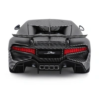 Bburago 18-11101 - Modellauto - Bugatti Divo Carbon (grau, Maßstab 1:18) Sonderedition Bburago 18-11101 - Modellauto - Bugatti Divo Carbon (grau, Maßstab 1:18) Sonderedition
