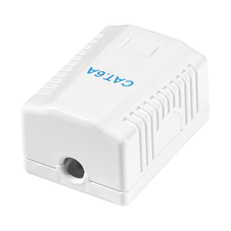 Eine weiße CAT6A Verteilerdose mit der Aufschrift 