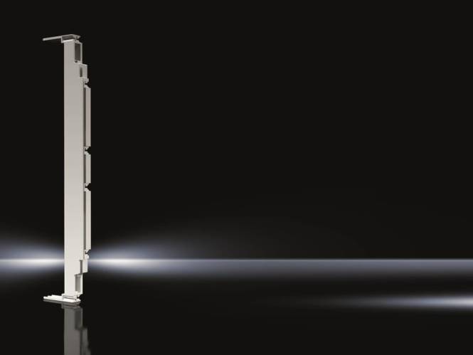 Eine schlanke, vertikale, silberne elektronische Komponente mit leuchtender Basis, vor dunklem Hintergrund, was moderne Technologie andeutet.