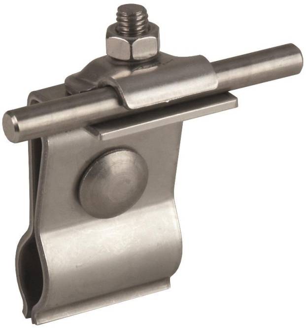 Eine Metallrohrschelle mit einem Bolzen und einer horizontalen Stange zur Befestigung von Rohren. Sie verfügt über eine glatte, glänzende Oberfläche und ein industrielles Design.