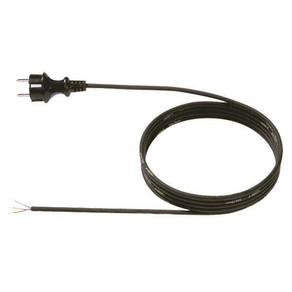Ein schwarzes Stromkabel mit einem europäischen Stecker an einem Ende und freiliegenden Drähten am anderen Ende, ordentlich zu einer kreisförmigen Schleife aufgerollt.