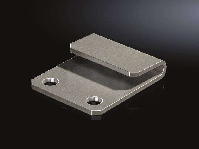 Eine Metallmontagehalterung mit zwei Schraubenlöchern und rechtwinkliger Ausführung, typischerweise zum Befestigen oder Stützen von Komponenten verwendet.