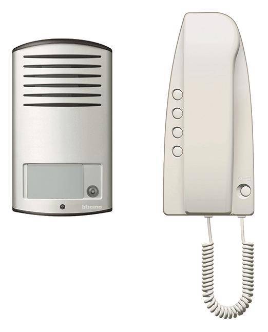 BTicino 363211 Einfamilienhausset Audio analog m.Türstat.LINEA2000+Hausst.SPRINT Türkommunikation