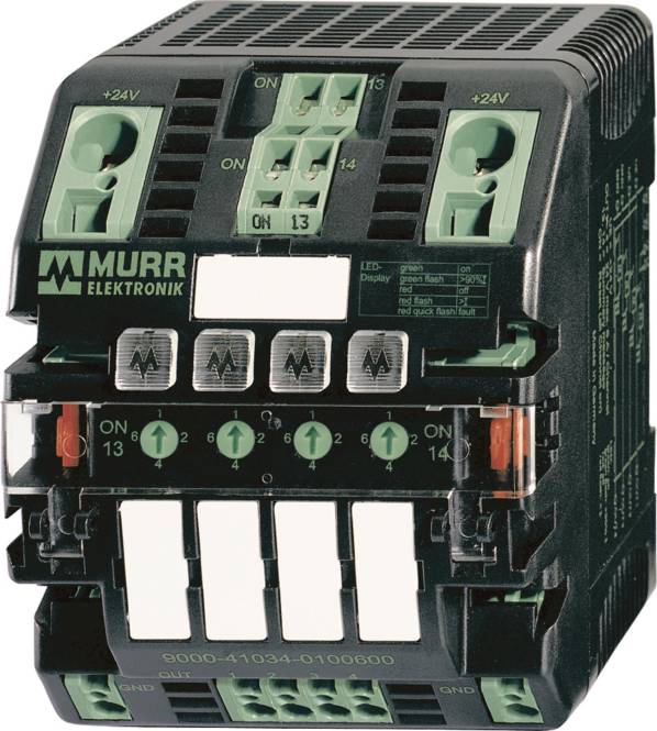 Elektrisches Gerät mit grünen Steckverbindern, schwarzem Gehäuse und einem Murr Elektronik-Etikett. Zeigt Zahlen und Indikatoren für den Betriebsstatus an.