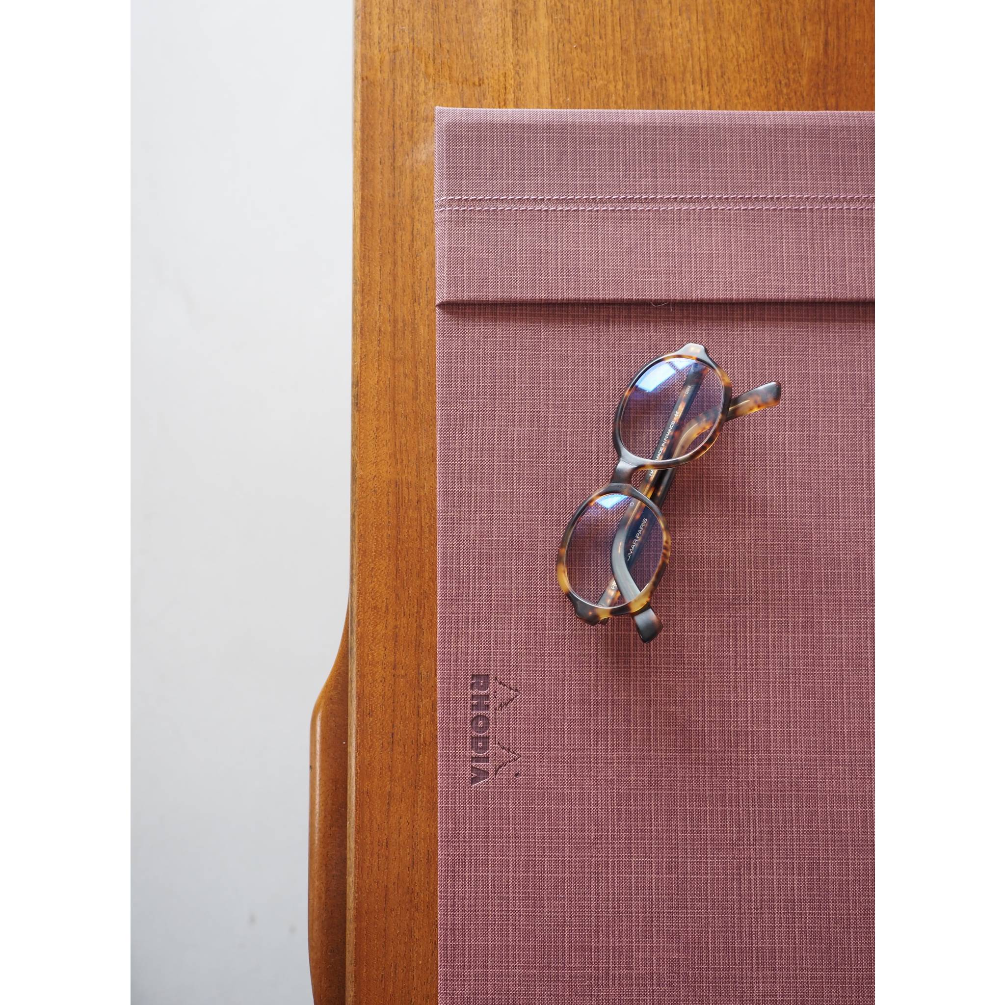 Rhodia feste Schreibtischunterlage 60x40 cm Kunstleder - Amarant 120039C