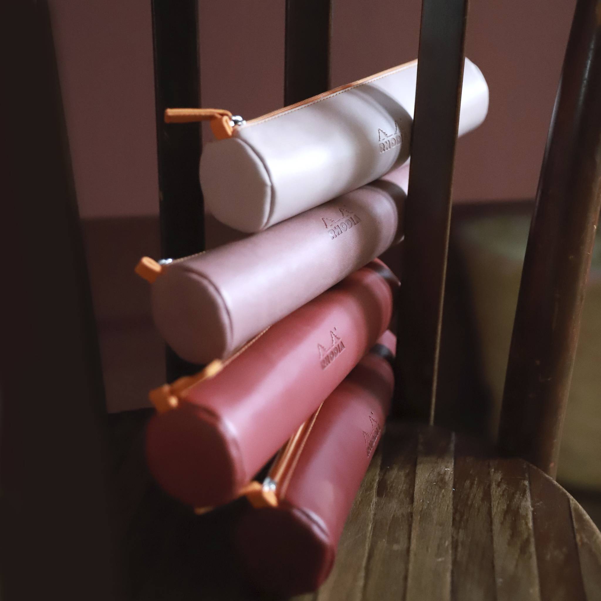 Rhodia Rhodiarama rundes Schlampermäppchen 21,5xØ5cm Kunstleder Weinrot 319000C