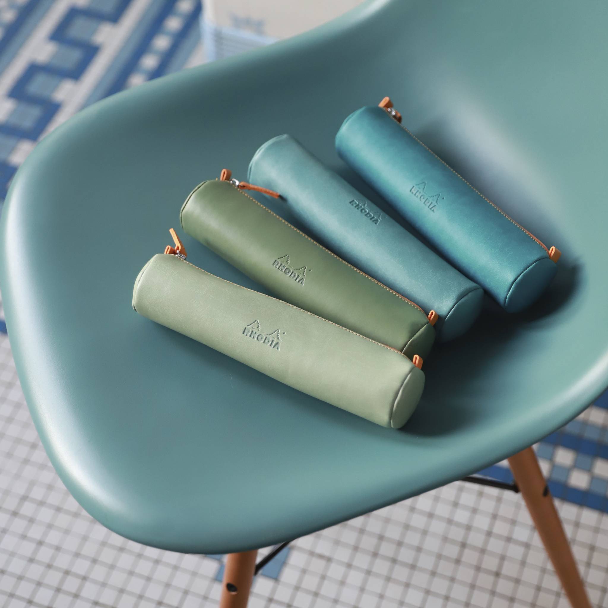 Rhodia rundes Schlampermäppchen 21,5xØ5cm Kunstleder Salbeigrün 319004C