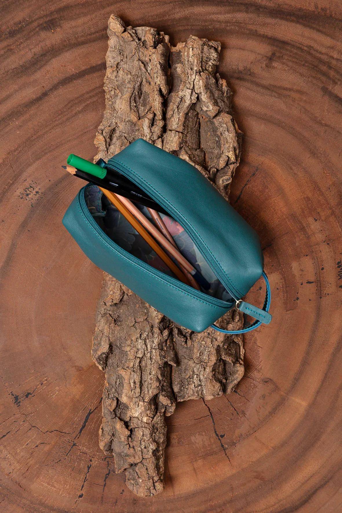 Clairefontaine 2x Ginkgo, Mehrzweck-Etui aus Leder 18x11x7 cm 115950C