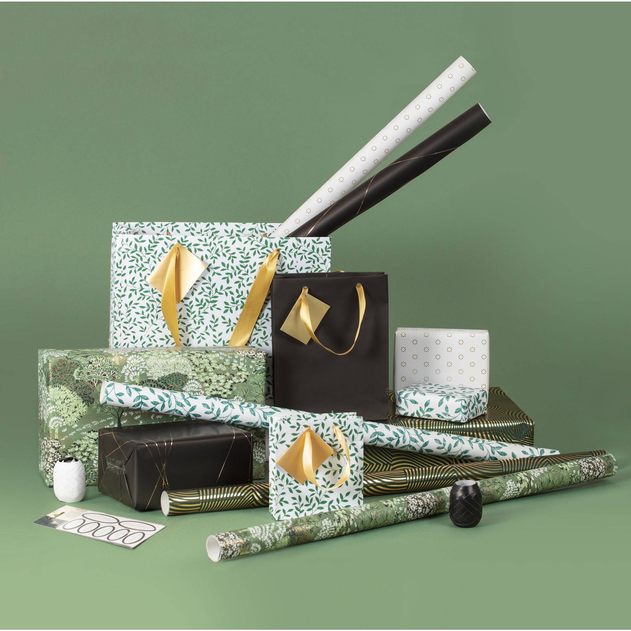 Clairefontaine 30x Geschenkpapierrollen Smaragd 2x0,70m Sortierung 212883C