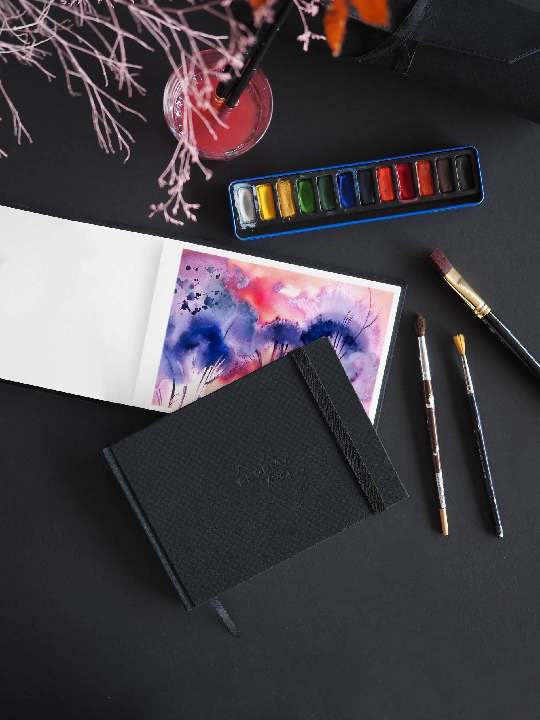 Rhodia Touch, Watercolor Book, 100% Hadern 300g, 20 Bl, A4 Quer Schwarz 116156C