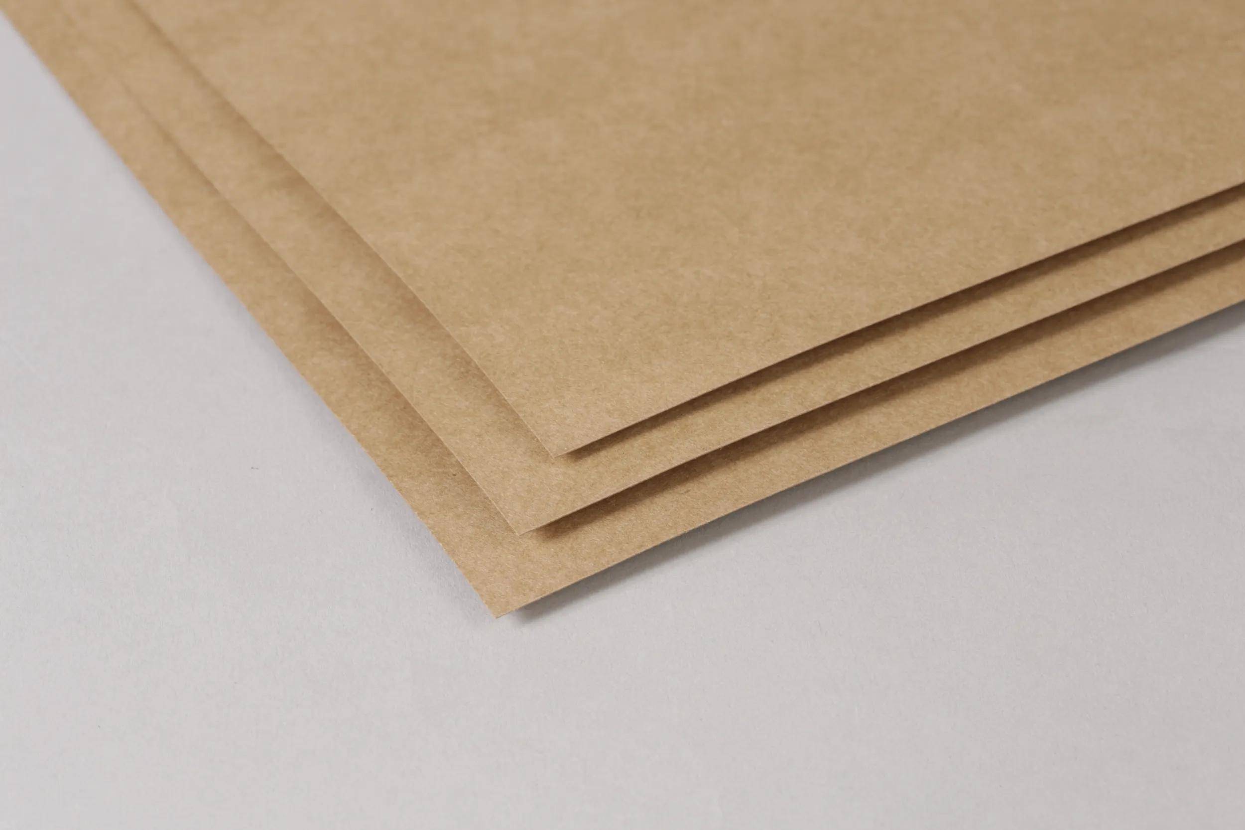 Clairefontaine Braunes Kraftpapier, Ries, A3, 25 Bogen 275g 975014C