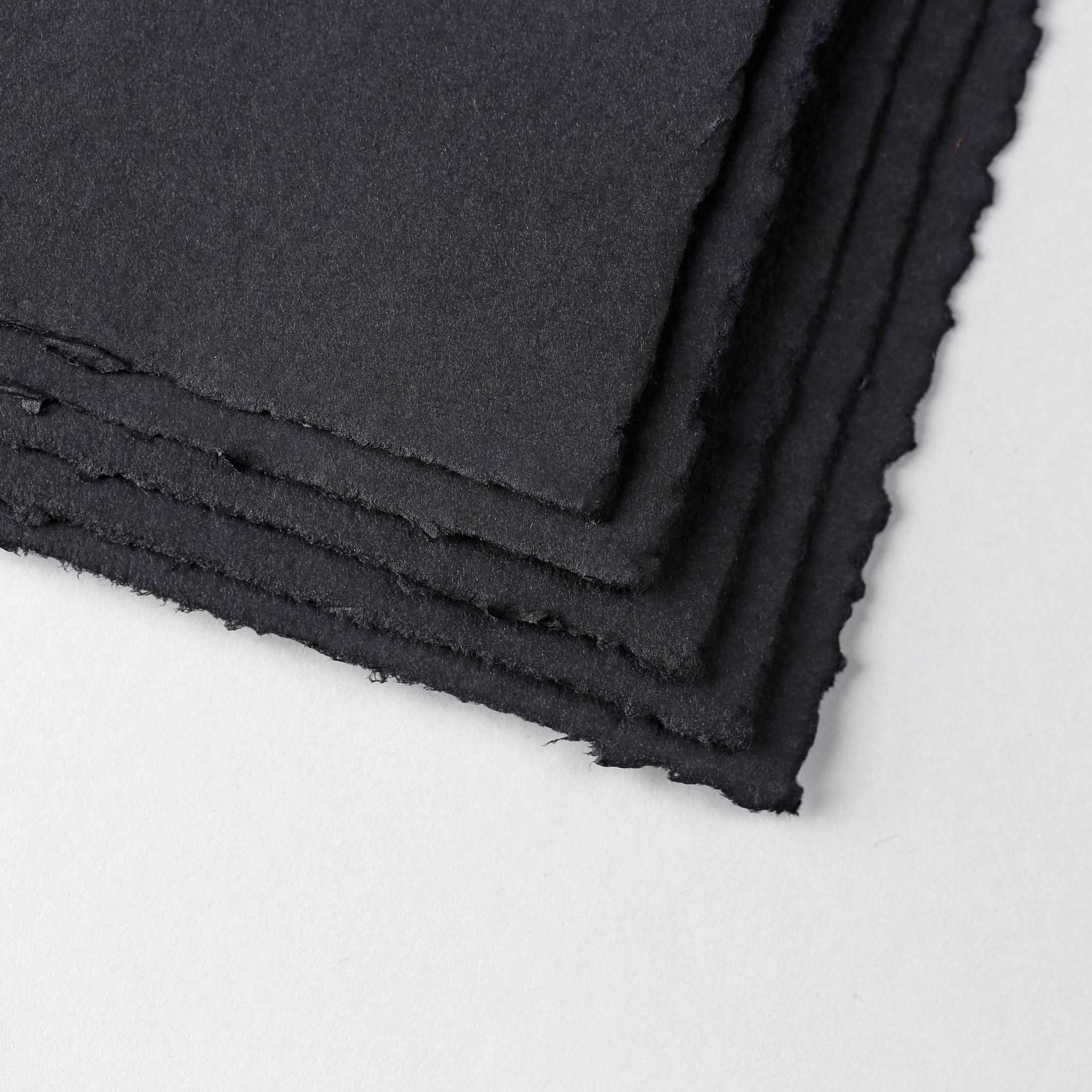 Clairefontaine Pack. 25 Bogen Aquarellpapier 56x76cm schwarz 975523C