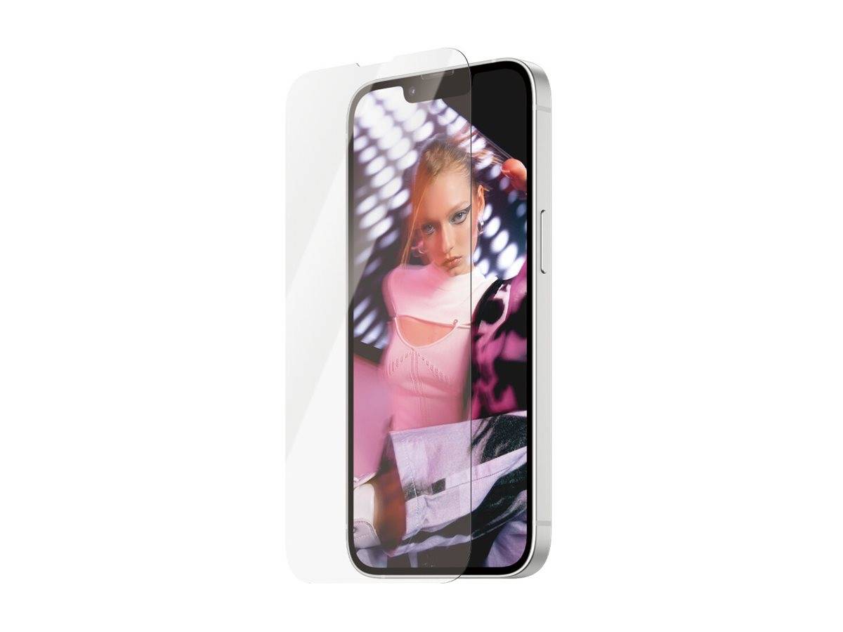 Smartphone mit einem Displayschutz, der ein Bild einer Person in pinker Kleidung mit unscharfem Hintergrund zeigt.