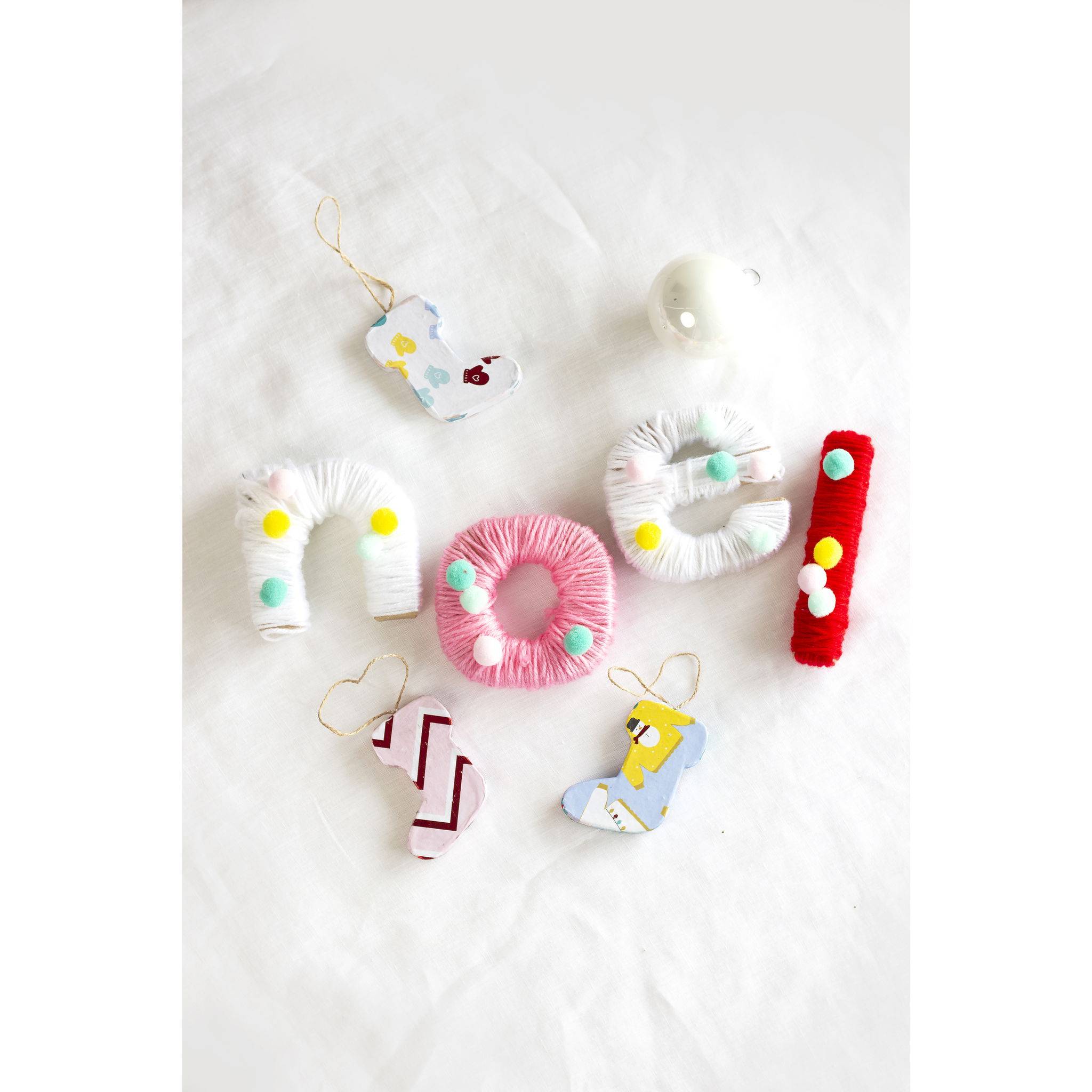 Décopatch 10x Pappmaché Weihnachtsstrumpf 1x5,5x7 ,5cm - Kartonbraun NO059C