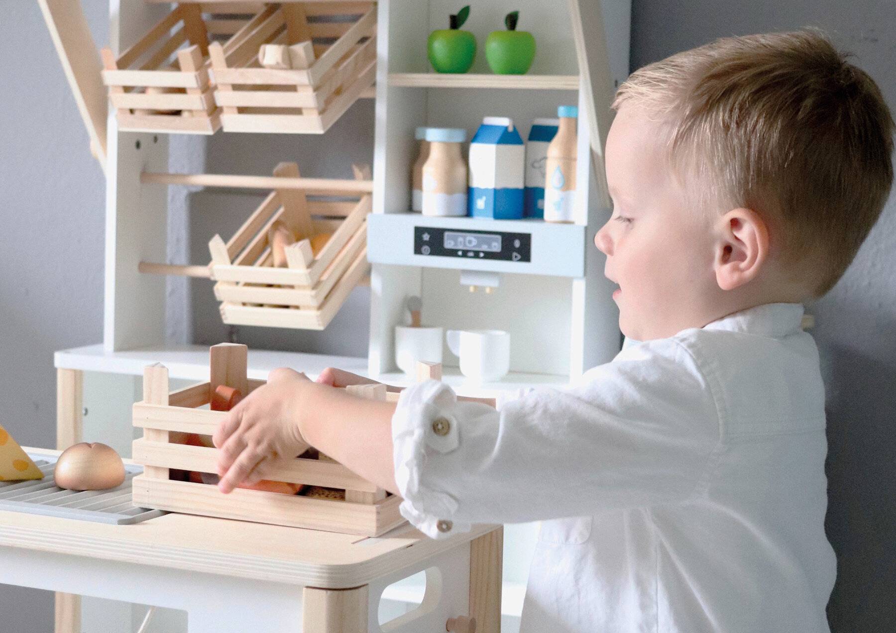 Kaufladen und Kinderküche fresh