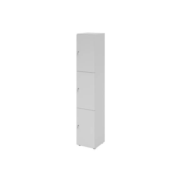 Hoher weißer dreitüriger Lagerschrank mit schmalem, rechteckigem Design auf weißem Hintergrund.