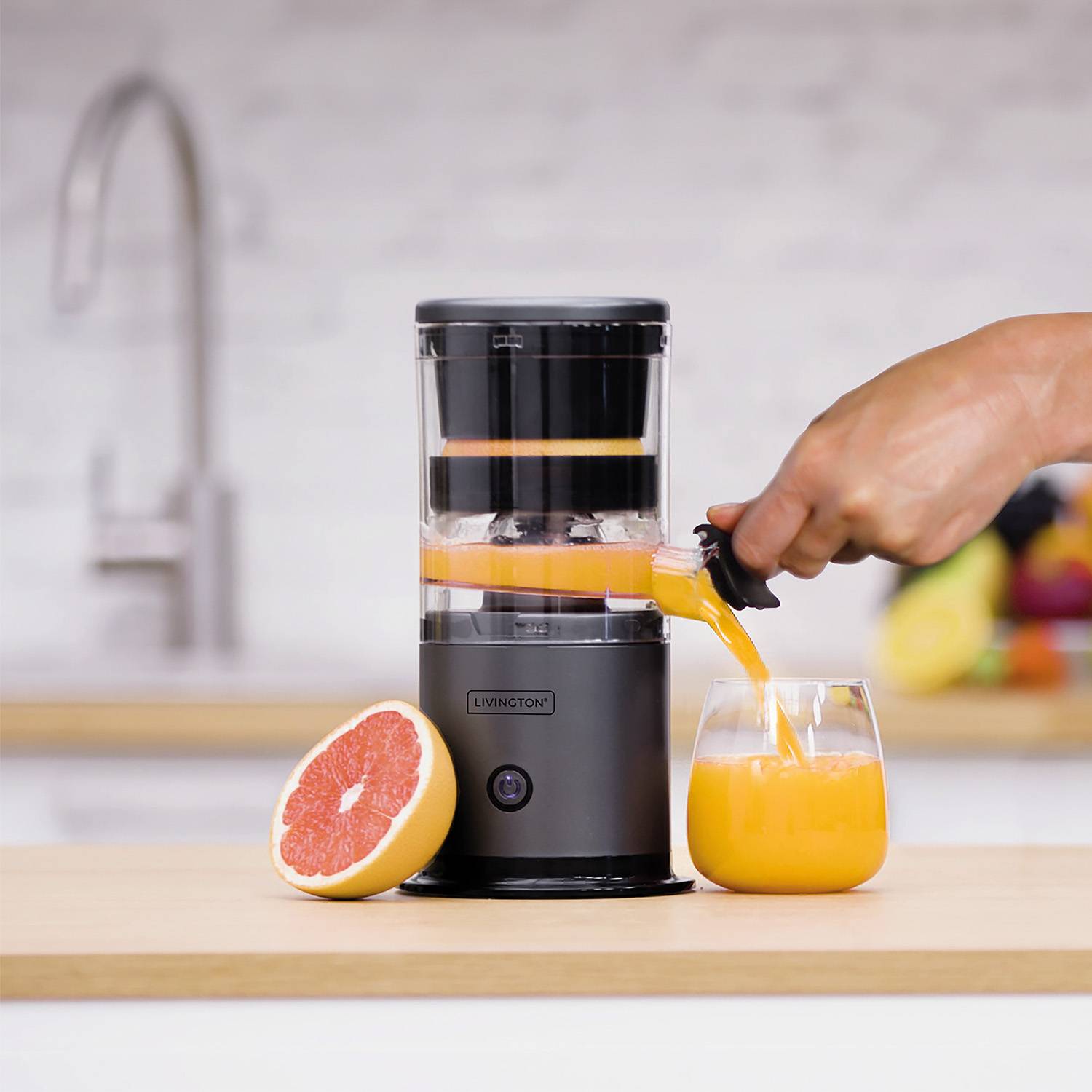 Livington JuiceBoost - Akku Entsafter klein - kabellose Saftpresse für unterwegs - Slow Juicer aus Obst & Gemüse - Obstpresse - USB aufladbar - idea