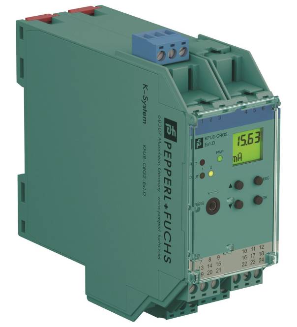 Ein Industriegerät mit digitaler Anzeige zeigt „15,3 mA