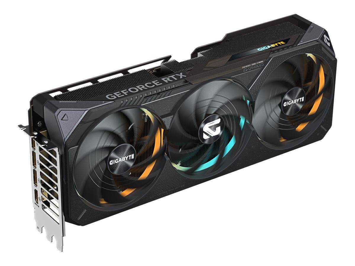 Eine Gigabyte GeForce RTX Grafikkarte mit drei Kühlungslüftern, shown on a white background.