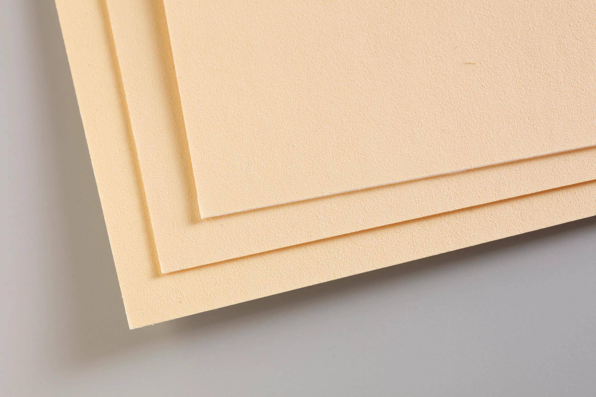 Clairefontaine Papier für Pastellmalerei, 5 Bogen 100x140 cm, Maisfarben 396166C
