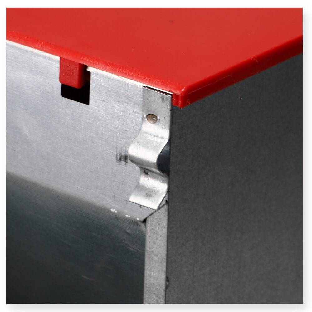 Hühner Futterautomat mit Deckel Metall Futterspender für Kaninchen Hasen Nager Geflügel Futternapf Futtertrog Silo 1 Kg