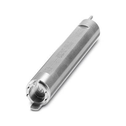 Ein zylindrisches Kernstanzwerkzeug aus Edelstahl zum Entfernen von Kernen aus Obst und Gemüse mit gezacktem Rand und Griff.