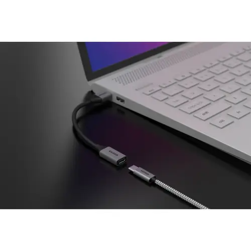USB-A-zu-USB-C-Adapter mit Kabel (15?cm, 5 Gbit/s) USB-A-zu-USB-C-Adapter mit Kabel (15?cm, 5 Gbit/s)