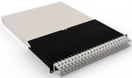 patchbox.one/30RU/UTP (1,8 m) mit 24 Kassetten, Patchkabel Cat. 6a, U/UTP, PoE++, Kabel weiß