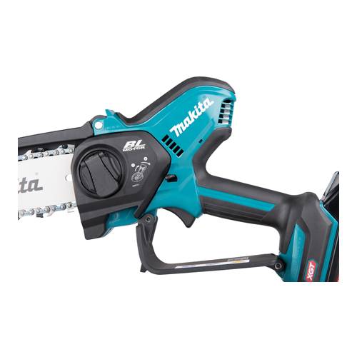 MAKITA UC029GZ - Akku-Astsäge (40V | 15,0 cm Schienenlänge | 8,00 m/s Kettengeschwindigkeit | inkl. Sägekette)
