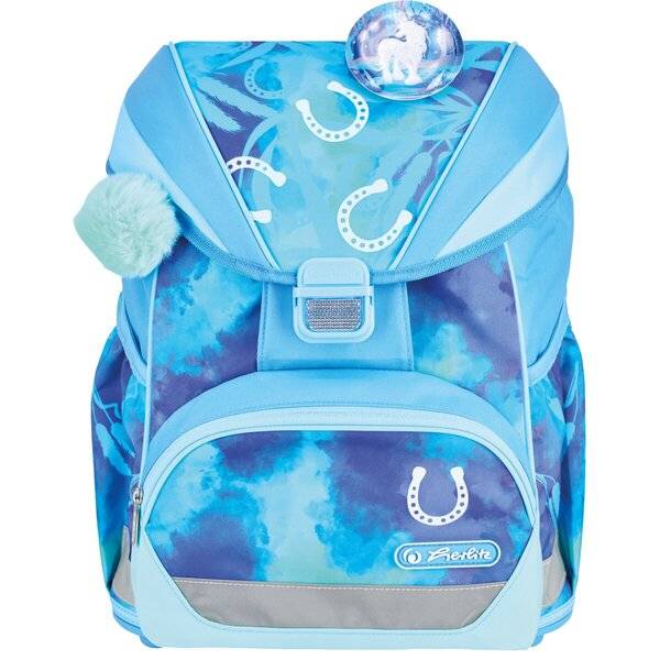Blauer gemusterter Schulrucksack mit Vordertasche, Hufeisendruck und einem an der Seite befestigten Pompon-Anhänger.
