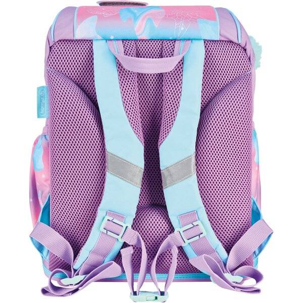 Rosa und blauer Kinderrucksack von hinten betrachtet, mit gepolsterten Mesh-Schultergurten, Brustgurt und verstellbaren Hüftgurten.