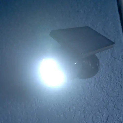 Panta Safe Light Solar LED - Doppelpack - 8 Hochleistungs-LEDs - bis zu 7,5 Meter Reichweite - wetterfest & robust - Abschaltfunktion Panta Safe Light Solar LED - Doppelpack - 8 Hochleistungs-LEDs - bis zu 7,5 Meter Reichweite - wetterfest & robust - Abschaltfunktion