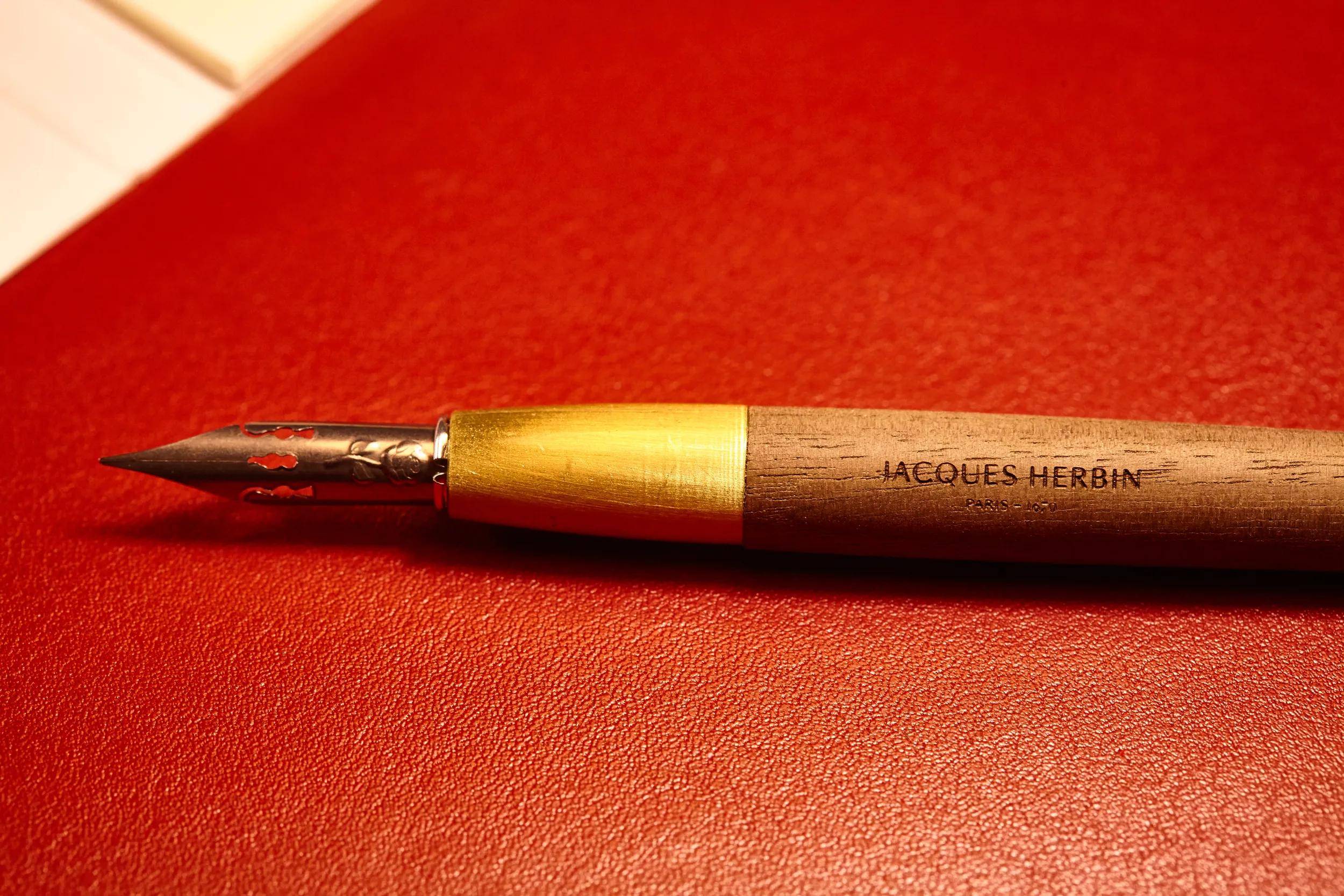 Jacques Herbin Set mit Federhalter aus Holz + Feder + Tinte 20209JT
