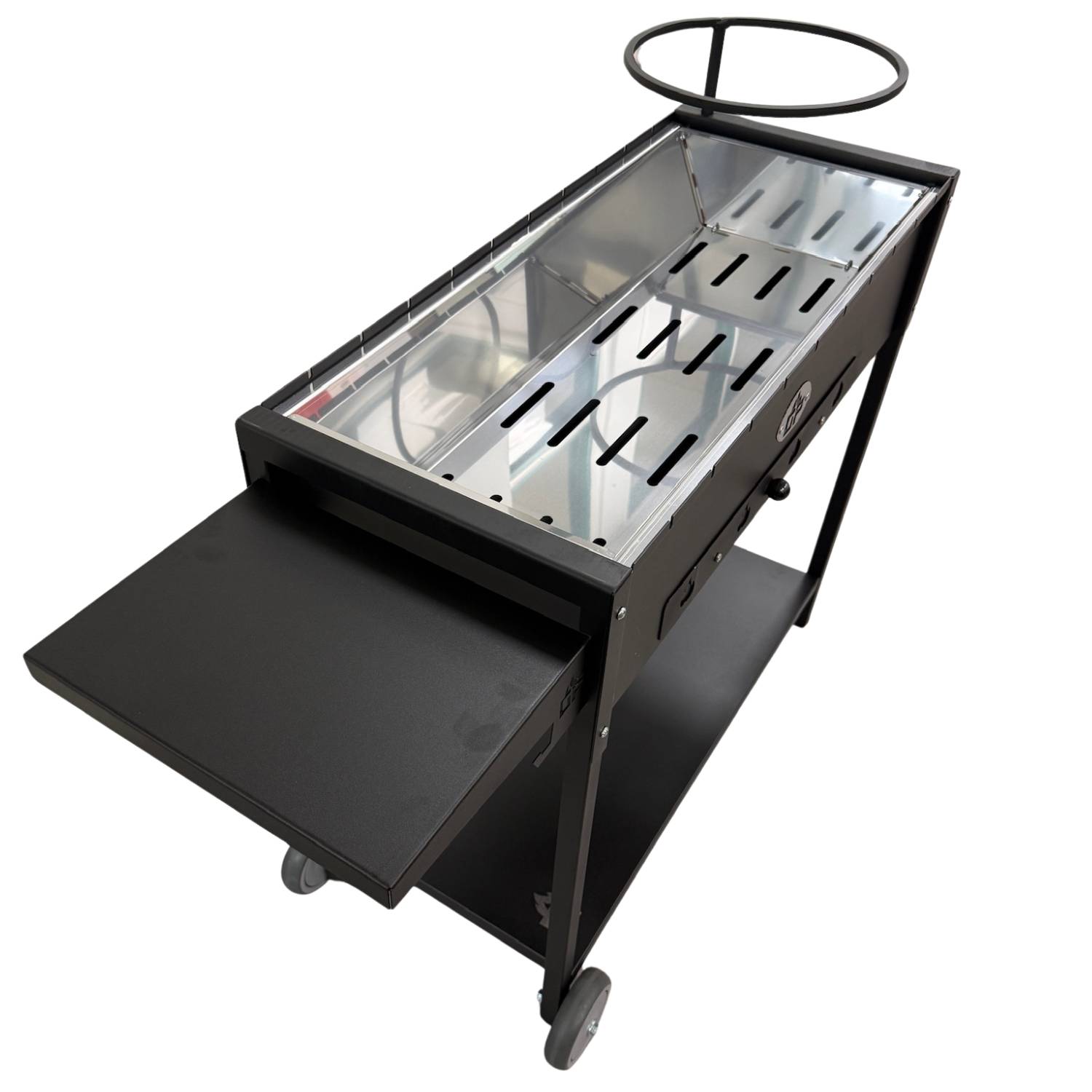 Mangal Batyr 80 Schaschlikgrill mit Ablage und Topfhalter