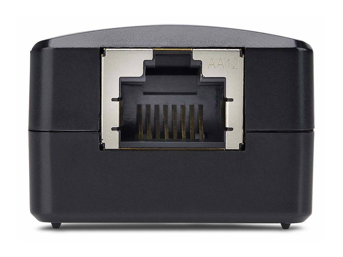Vorderansicht eines schwarzen Ethernet-Netzwerksteckers oder -Adapters mit einem zentrierten RJ45-Anschluss auf weißem Hintergrund.