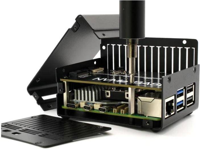 KKSB Gehäuse für Raspberry Pi 5 , passend für NVMe HATs, Aluminium, eloxiert, sandgestrahlt, schwarz