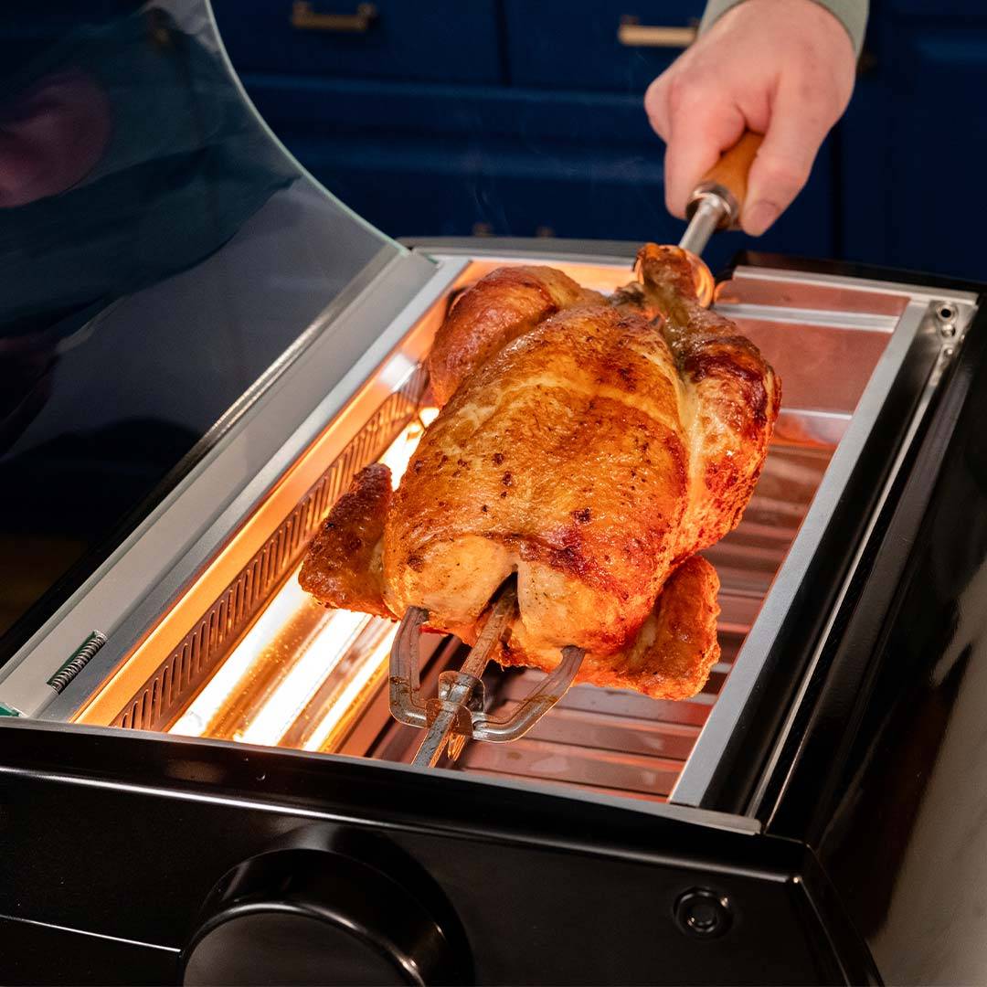 Livington Rotisserie Chef Mega Set - Indoorgrill, Drehgrill und Tischgrill mit umfangreichem Zubehör - Drehspieß für Hähnchen - Elektrogrill - Sch