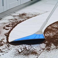 Livington AirBroom - Innovativer 2-in-1 Reinigungsbesen - Nass- und Trockenreinigung - inkl. Teleskopstange & Mini-Kehrschaufel - Kehrbesen Livington AirBroom - Innovativer 2-in-1 Reinigungsbesen - Nass- und Trockenreinigung - inkl. Teleskopstange & Mini-Kehrschaufel - Kehrbesen